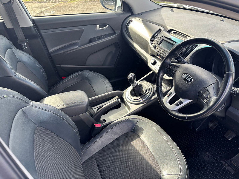 Kia Sportage 1.7L 2 CRDi SUV 5dr Diesel Manual Euro 5 (114 bhp) 5dr Manual 2026