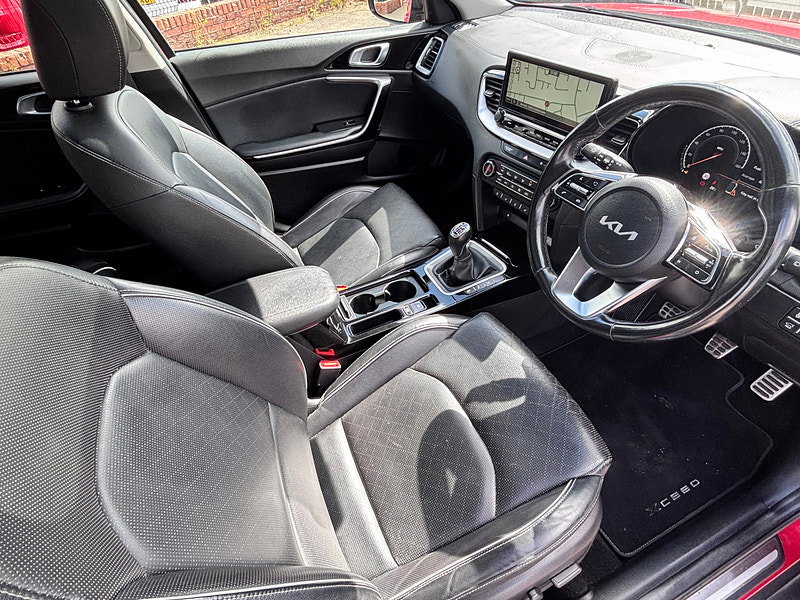Kia XCeed 1.5 T-GDi 4 SUV 5dr Petrol Manual Euro 6 (s/s) (158 bhp) 5dr Manual 2026