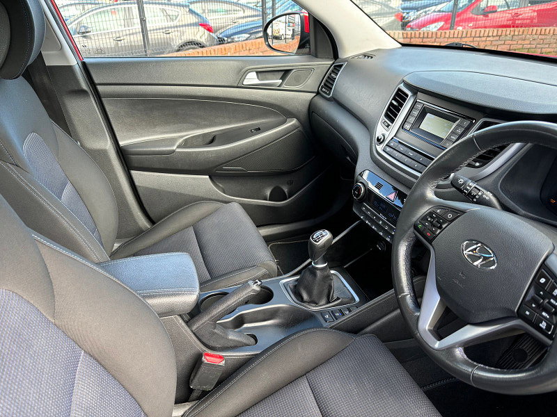Hyundai Tucson 1.7L CRDI SE BLUE DRIVE SUV 5dr Diesel Manual Euro 6 (114 bhp) 5dr Manual 2026