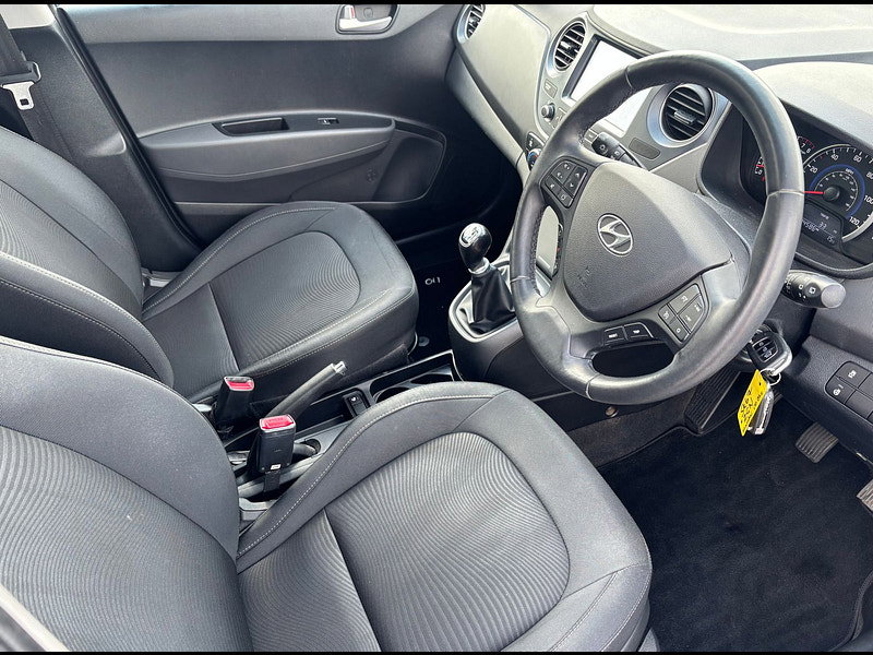 Hyundai I10 1.2 Premium SE Hatchback 5dr Petrol Manual Euro 6 (87 ps) 5dr Manual 2026