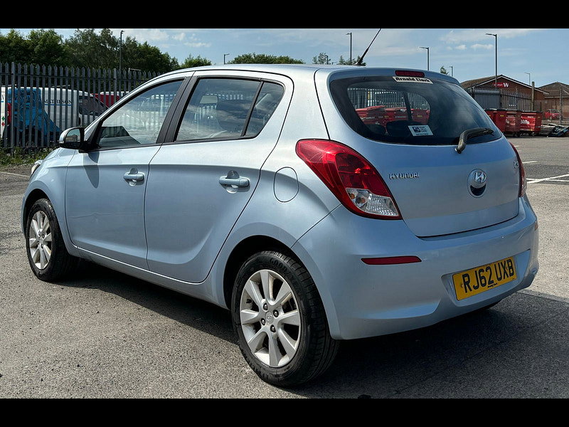Hyundai I20 1.4L ACTIVE Hatchback 5dr Petrol Manual Euro 5 (99 bhp) 5dr Manual 2026