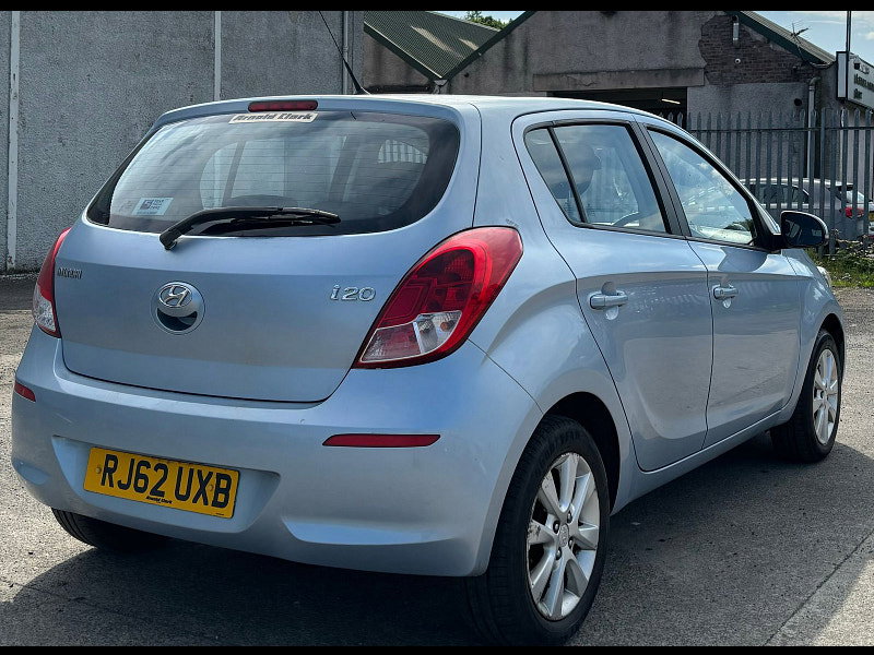 Hyundai I20 1.4L ACTIVE Hatchback 5dr Petrol Manual Euro 5 (99 bhp) 5dr Manual 2026