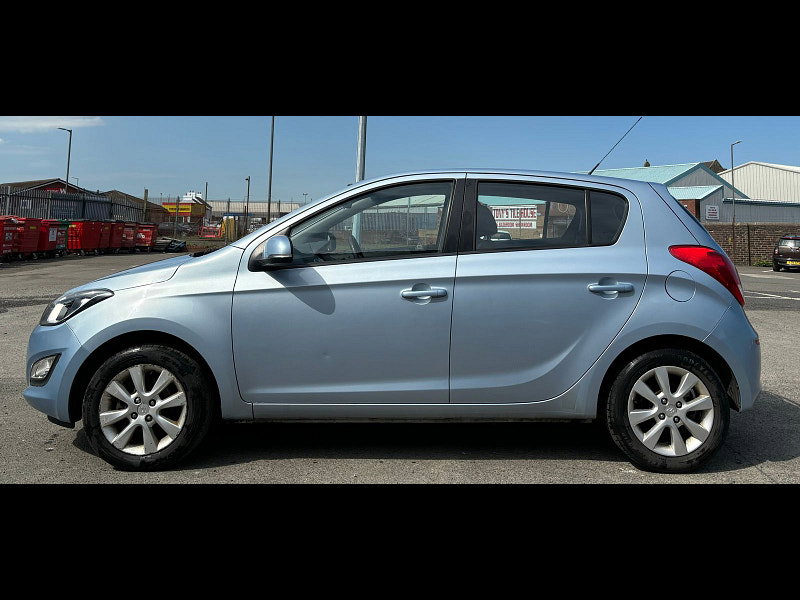 Hyundai I20 1.4L ACTIVE Hatchback 5dr Petrol Manual Euro 5 (99 bhp) 5dr Manual 2026