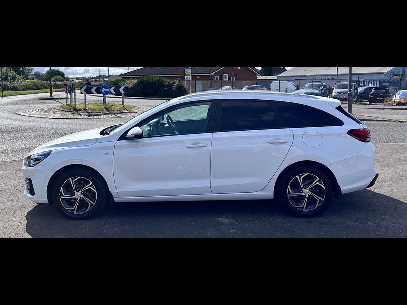 Hyundai I30 1.6 CRDi MHEV SE Connect Tourer 5dr Diesel Hybrid DCT Euro 6 (s/s) (136 ps) 5dr Automatic 2026