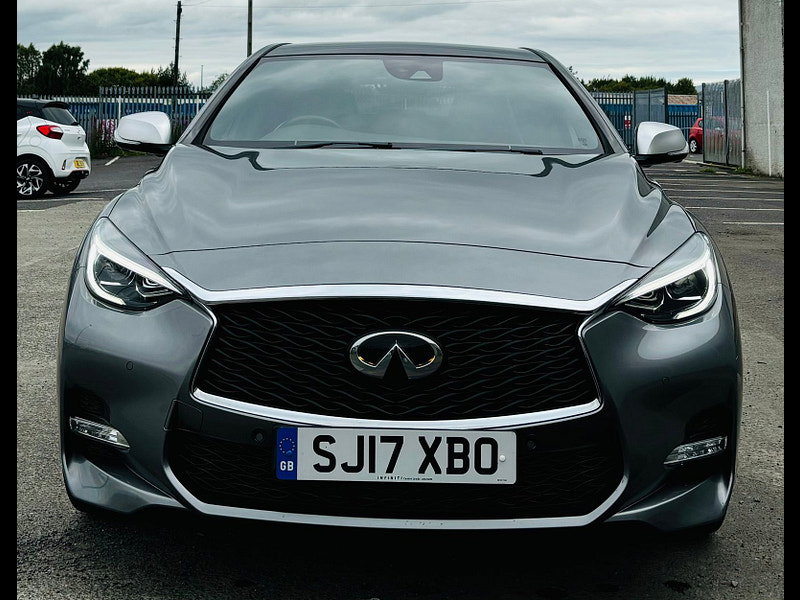 Infiniti Q30 2.0L SPORT Hatchback 5dr Petrol Semi Automatic Euro 6 (208 bhp) 5dr Semi Automatic 2026
