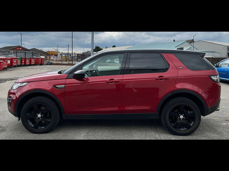 Land Rover Discovery Sport 2.0L TD4 SE TECH SUV 5dr Diesel Manual Euro 6 (150 bhp) 5dr Manual 2026