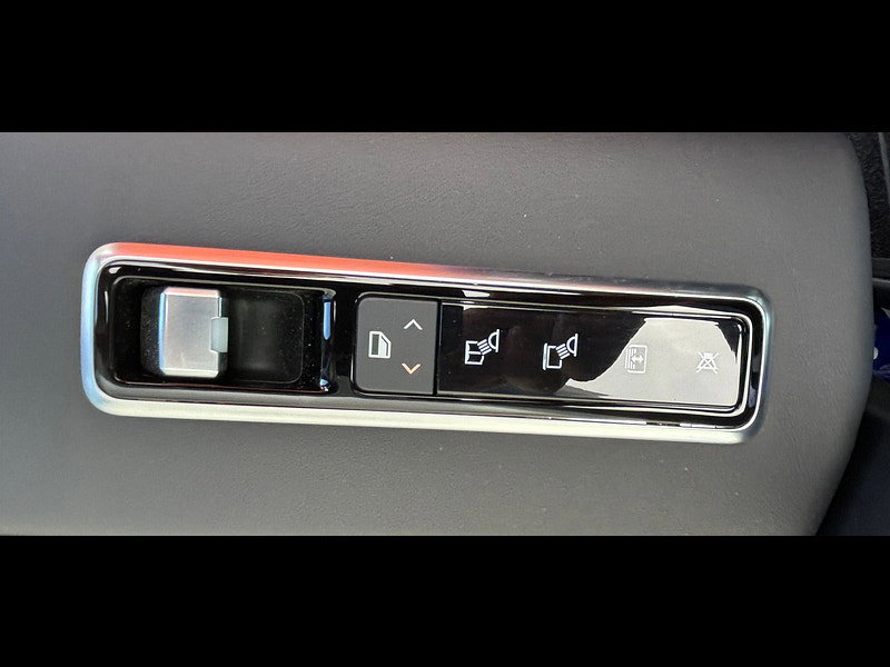 Land Rover Range Rover 4.4L SDV8 AUTOBIOGRAPHY SUV 5dr Diesel Automatic Euro 6 (339 bhp) 5dr Automatic 2026