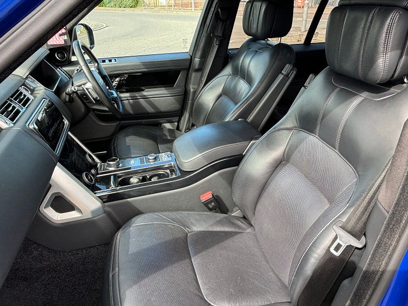 Land Rover Range Rover 4.4L SDV8 AUTOBIOGRAPHY SUV 5dr Diesel Automatic Euro 6 (339 bhp) 5dr Automatic 2026