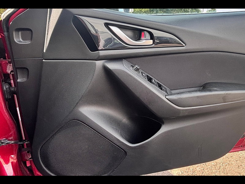 Mazda Mazda3 1.5 SKYACTIV-G SE Nav Hatchback 5dr Petrol Manual Euro 5 (s/s) (100 ps) 5dr Manual 2026