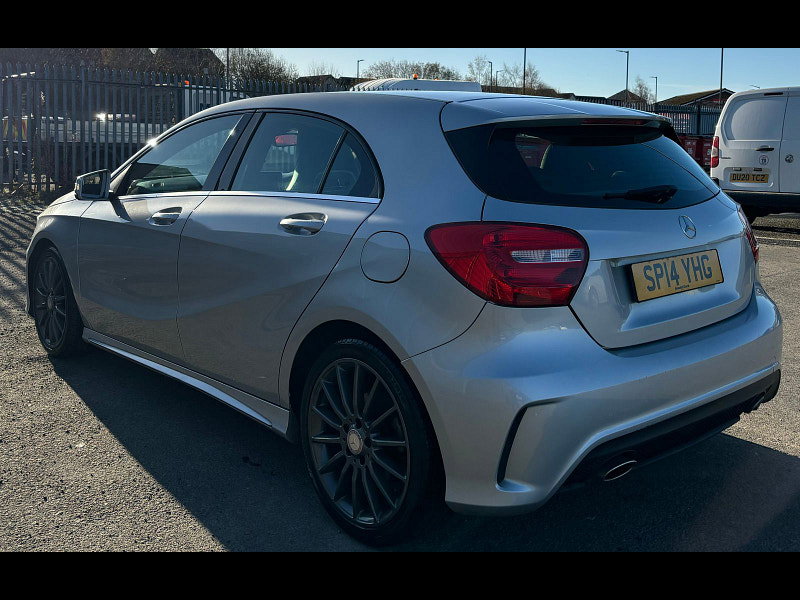 Mercedes-Benz A-CLASS 1.5L A180 CDI BLUEEFFICIENCY AMG SPORT Hatchback 5dr Diesel Manual Euro 5 (109 bhp) 5dr Manual 2026