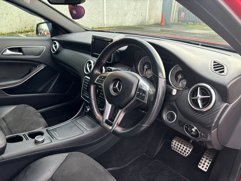 Mercedes-Benz A-CLASS 1.8L A200 CDI BLUEEFFICIENCY AMG SPORT Hatchback 5dr Diesel Automatic Euro 5 (136 bhp) 5dr Automatic 2026