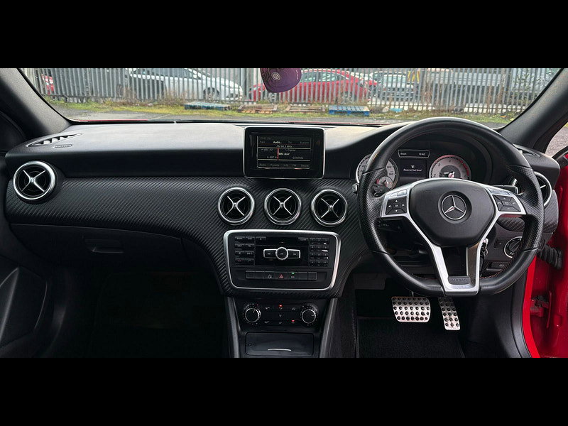 Mercedes-Benz A-CLASS 1.8L A200 CDI BLUEEFFICIENCY AMG SPORT Hatchback 5dr Diesel Automatic Euro 5 (136 bhp) 5dr Automatic 2026