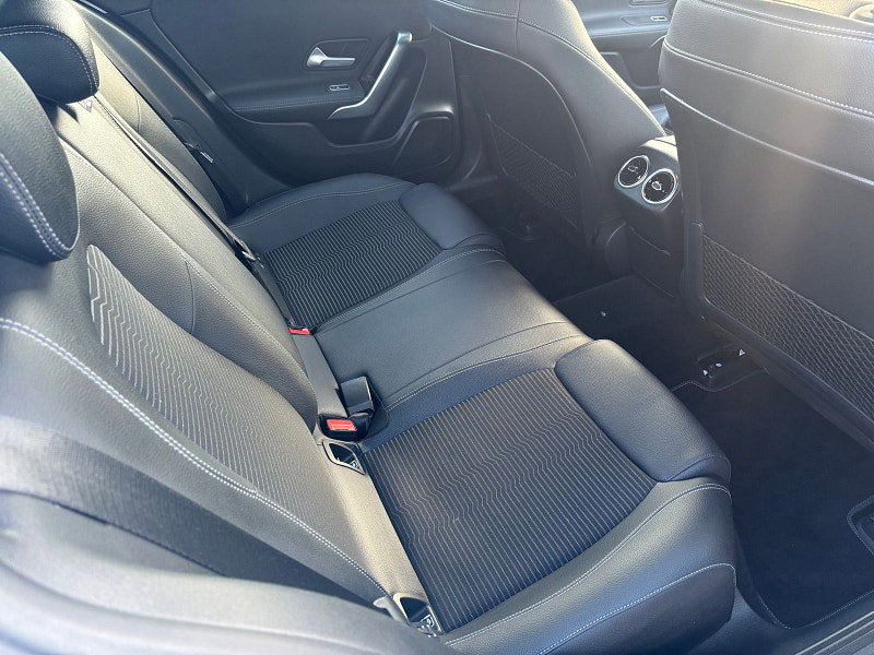 Mercedes-Benz A-CLASS 1.3L A 200 SPORT Hatchback 5dr Petrol Automatic Euro 6 (161 bhp) 5dr Automatic 2026