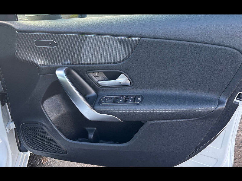 Mercedes-Benz A-CLASS 1.3L A 200 SPORT Hatchback 5dr Petrol Automatic Euro 6 (161 bhp) 5dr Automatic 2026