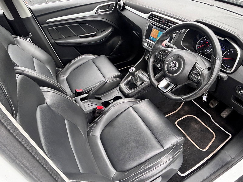 MG MG ZS 1.5 VTi-TECH Exclusive SUV 5dr Petrol Manual Euro 6 (s/s) (106 ps) 5dr Manual 2026