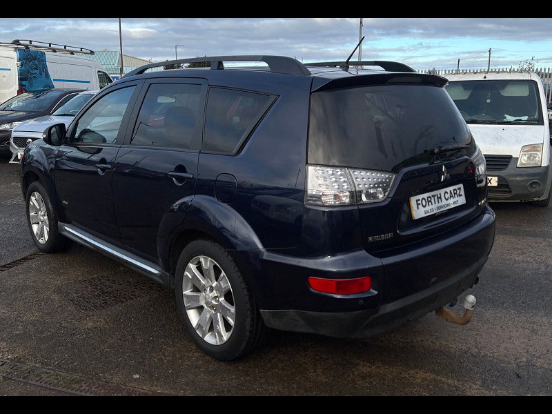 Mitsubishi Outlander 2.2 DI-D GX4 SUV 5dr Diesel Manual 4WD Euro 5 (174 ps) 5dr Manual 2026