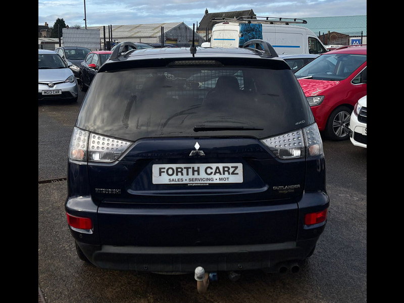 Mitsubishi Outlander 2.2 DI-D GX4 SUV 5dr Diesel Manual 4WD Euro 5 (174 ps) 5dr Manual 2026