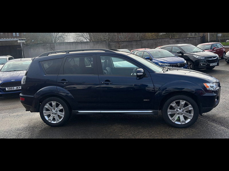 Mitsubishi Outlander 2.2 DI-D GX4 SUV 5dr Diesel Manual 4WD Euro 5 (174 ps) 5dr Manual 2026