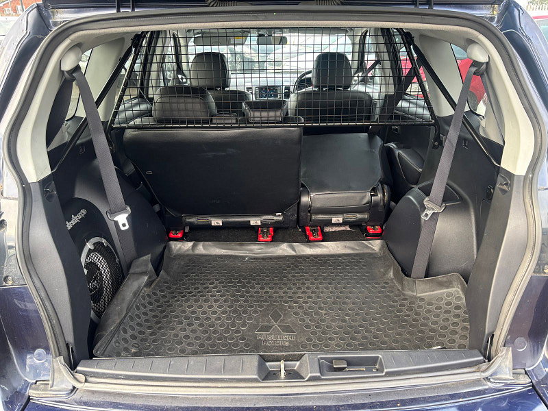Mitsubishi Outlander 2.2 DI-D GX4 SUV 5dr Diesel Manual 4WD Euro 5 (174 ps) 5dr Manual 2026