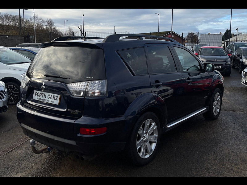 Mitsubishi Outlander 2.2 DI-D GX4 SUV 5dr Diesel Manual 4WD Euro 5 (174 ps) 5dr Manual 2026