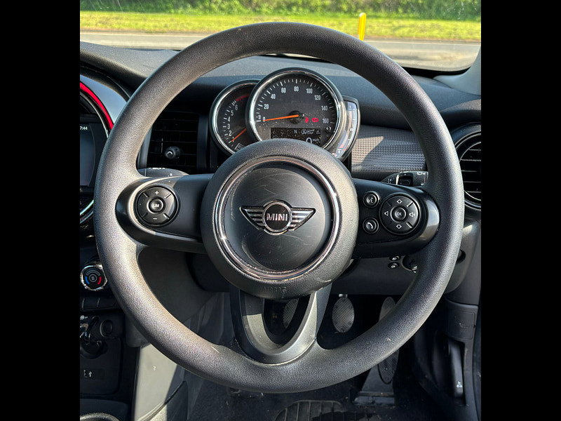 MINI Hatch 1.5L COOPER Hatchback 3dr Petrol Manual Euro 6 (134 bhp) 3dr Manual 2026