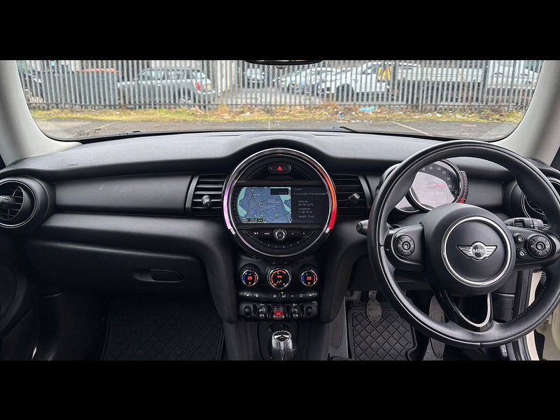 MINI Hatch 1.5L ONE D Hatchback 3dr Diesel Manual Euro 6 (94 bhp) 3dr Manual 2026