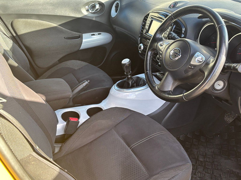 Nissan Juke 1.2L ACENTA PREMIUM DIG-T SUV 5dr Petrol Manual Euro 6 (115 bhp) 5dr Manual 2026