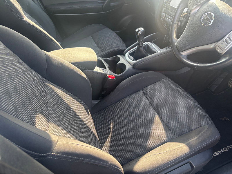 Nissan Qashqai 1.2L N-CONNECTA DIG-T SUV 5dr Petrol Manual Euro 6 (113 bhp) 5dr Manual 2026