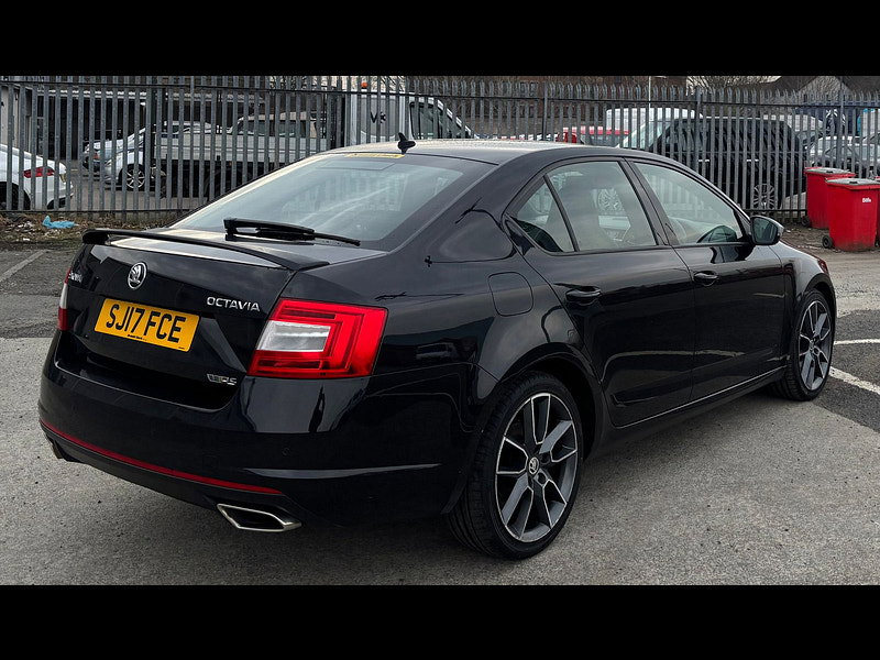 Skoda Octavia 2.0L vRS TDI Hatchback 5dr Diesel Manual Euro 6 (181 bhp) 5dr Manual 2026