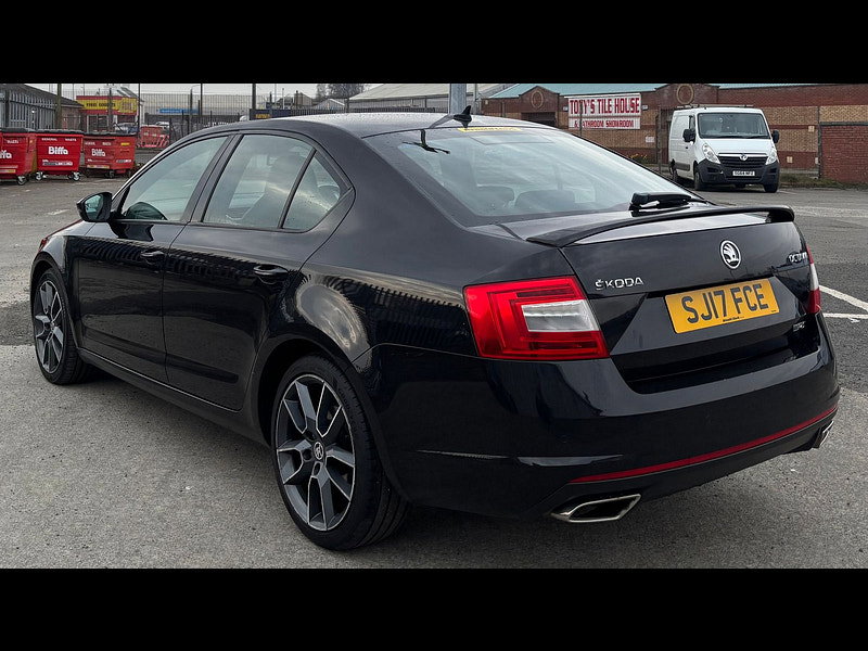 Skoda Octavia 2.0L vRS TDI Hatchback 5dr Diesel Manual Euro 6 (181 bhp) 5dr Manual 2026