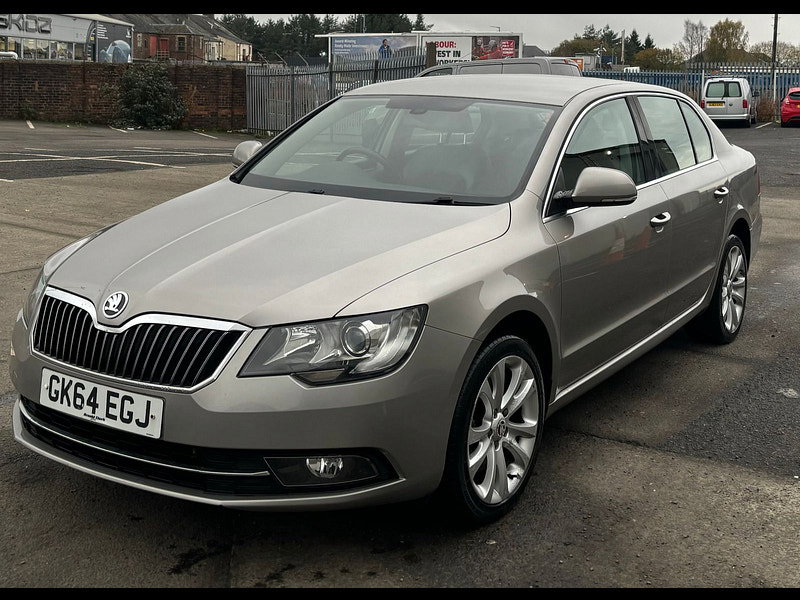 Skoda Superb 2.0L SE TDI CR Hatchback 5dr Diesel Manual Euro 5 (168 bhp) 5dr Manual 2026