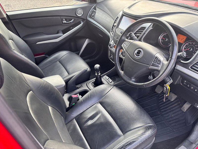 Ssangyong Korando 2.2D ELX SUV 5dr Diesel Manual 4WD Euro 6 (178 ps) 5dr Manual 2026