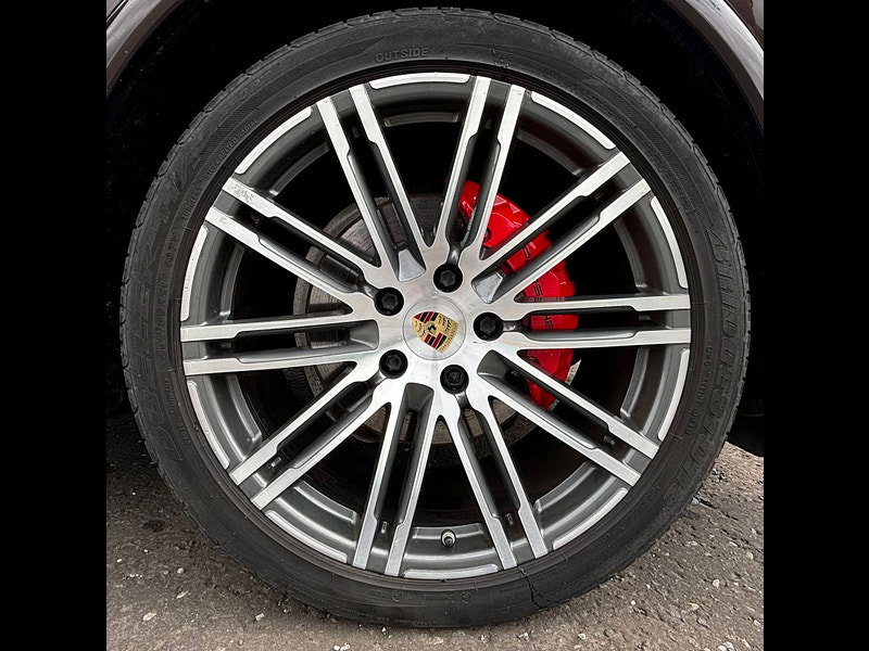 Porsche Cayenne 3.0L D V6 TIPTRONIC S SUV 5dr Diesel Automatic Euro 6 (262 bhp) 5dr Automatic 2026