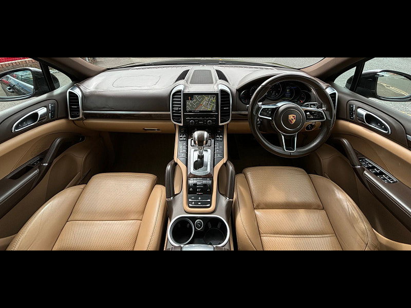 Porsche Cayenne 3.0L D V6 TIPTRONIC S SUV 5dr Diesel Automatic Euro 6 (262 bhp) 5dr Automatic 2026