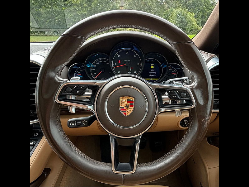 Porsche Cayenne 3.0L D V6 TIPTRONIC S SUV 5dr Diesel Automatic Euro 6 (262 bhp) 5dr Automatic 2026