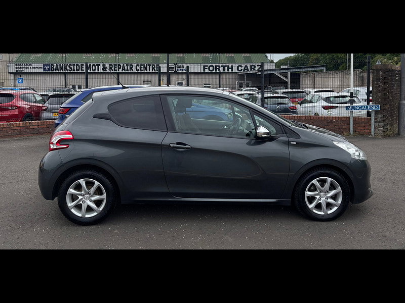 Peugeot 208 1.2 VTi Style Hatchback 3dr Petrol Manual Euro 5 (82 ps) 3dr Manual 2026