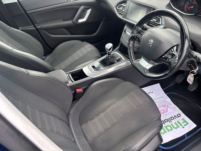 Peugeot 308 1.2 PureTech Allure Hatchback 5dr Petrol Manual Euro 6 (s/s) (130 ps) 5dr Manual 2026