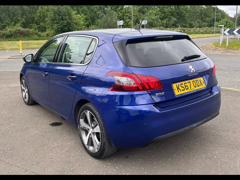 Peugeot 308 1.2 PureTech Allure Hatchback 5dr Petrol Manual Euro 6 (s/s) (130 ps) 5dr Manual 2026