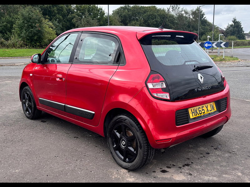 Renault Twingo 1.0 SCe Dynamique Hatchback 5dr Petrol Manual Euro 6 (s/s) (70 ps) 5dr Manual 2026