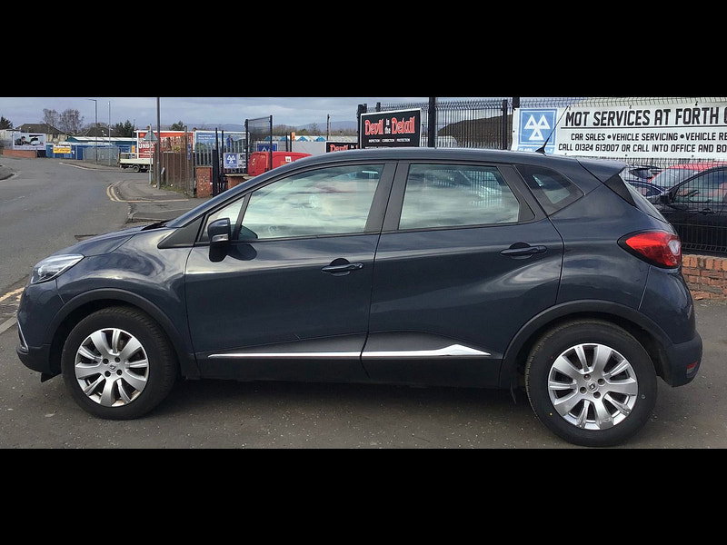 Renault Captur 1.5L EXPRESSIONPLUS CONVENIENCE ENERGYTCE S/S 5dr Diesel Manual Euro 5 (90 bhp) 5dr Manual 2026