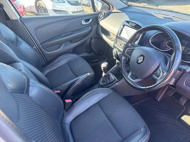 Renault Clio 1.5 dCi Dynamique S Nav Hatchback 5dr Diesel Manual Euro 6 (s/s) (90 ps) 5dr Manual 2026