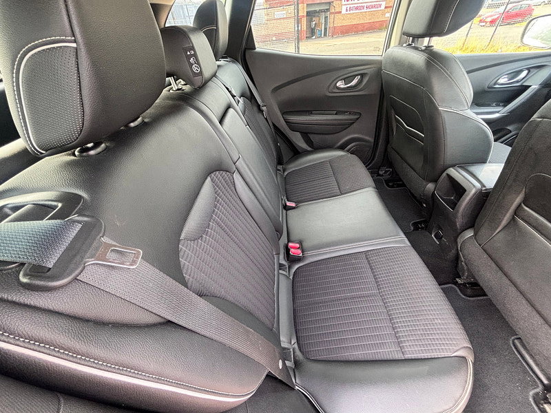 Renault Kadjar 1.2 TCe Signature Nav SUV 5dr Petrol Manual Euro 6 (s/s) (130 ps) 5dr Manual 2026