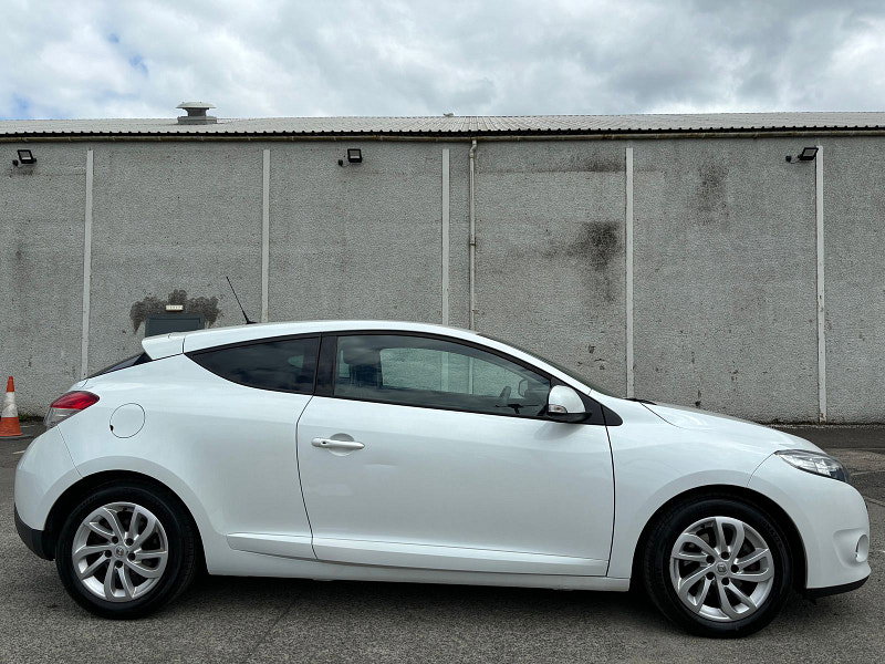 Renault Megane 1.6L DYNAMIQUE TOMTOM VVT Coupe 3dr Petrol Manual Euro 5 (110 bhp) 3dr Manual 2026