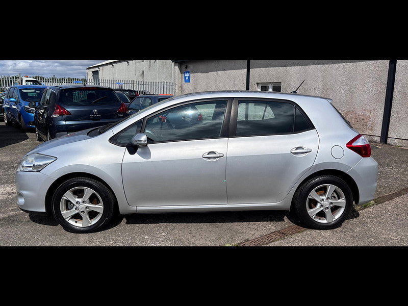 Toyota Auris 1.33 Dual VVT-i TR Hatchback 5dr Petrol Manual Euro 4 (s/s) (101 ps) 5dr Manual 2026