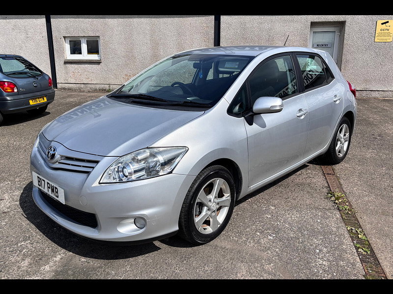Toyota Auris 1.33 Dual VVT-i TR Hatchback 5dr Petrol Manual Euro 4 (s/s) (101 ps) 5dr Manual 2026