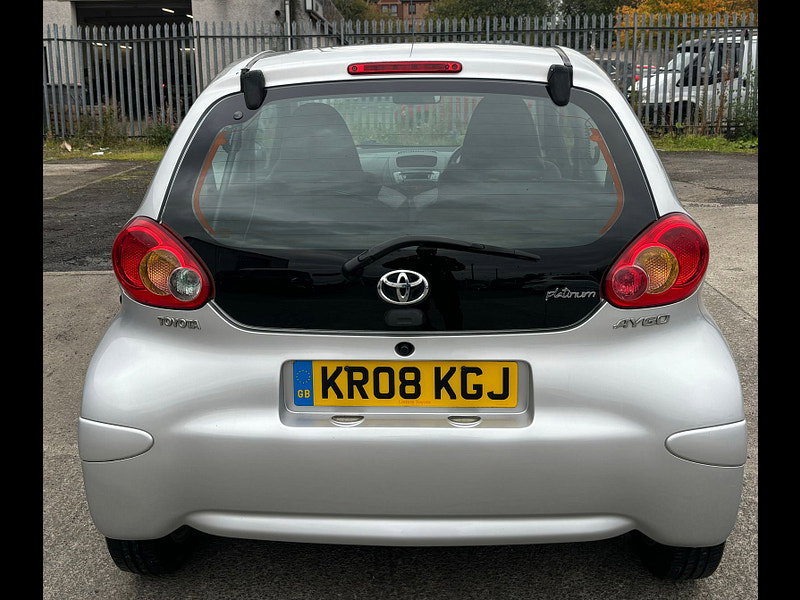 Toyota Aygo 1.0L VVT-I PLATINUM Hatchback 3dr Petrol Manual Euro 4 (67 bhp) 3dr Manual 2026
