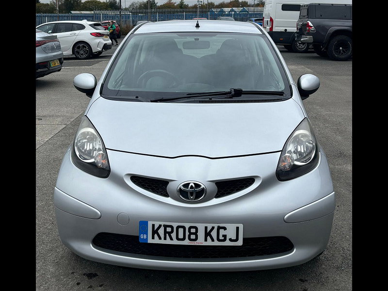 Toyota Aygo 1.0L VVT-I PLATINUM Hatchback 3dr Petrol Manual Euro 4 (67 bhp) 3dr Manual 2026