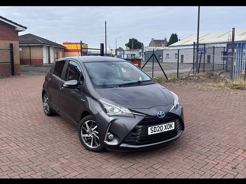 Toyota Yaris 1.5 VVT-h Y20 Bi-tone Hatchback 5dr Petrol Hybrid E-CVT Euro 6 (s/s) (100 ps) 5dr Automatic 2026