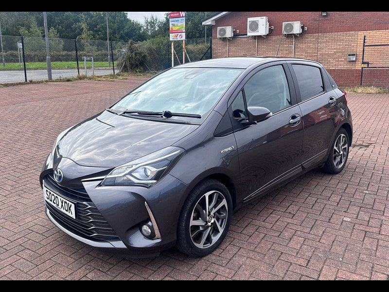 Toyota Yaris 1.5 VVT-h Y20 Bi-tone Hatchback 5dr Petrol Hybrid E-CVT Euro 6 (s/s) (100 ps) 5dr Automatic 2026