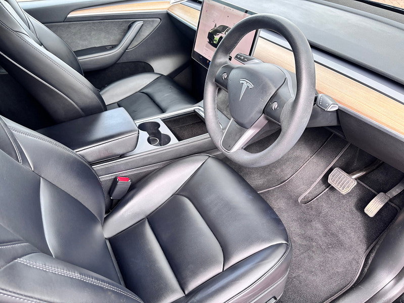 Tesla Model Y (Dual Motor) Long Range SUV 5dr Electric Auto 4WDE (384 bhp) 5dr Automatic 2026